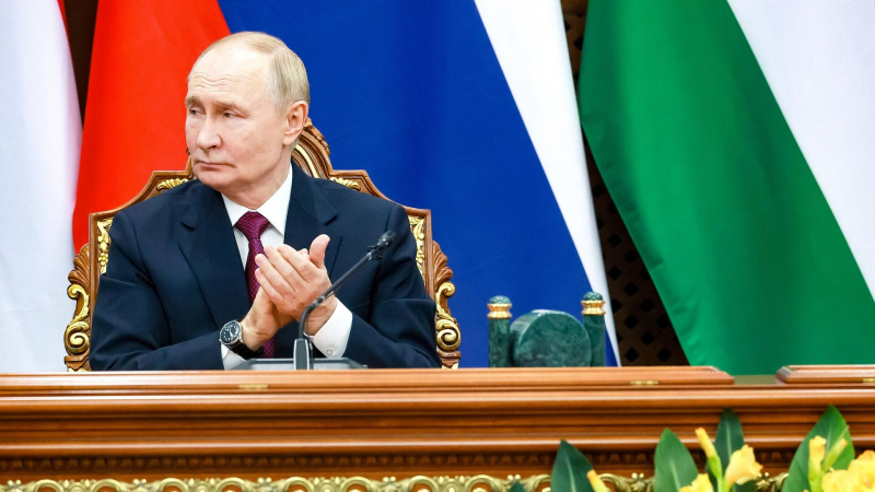 От идеи до глобального бренда за 20 лет: Путин поздравил телеканал RT с юбилеем