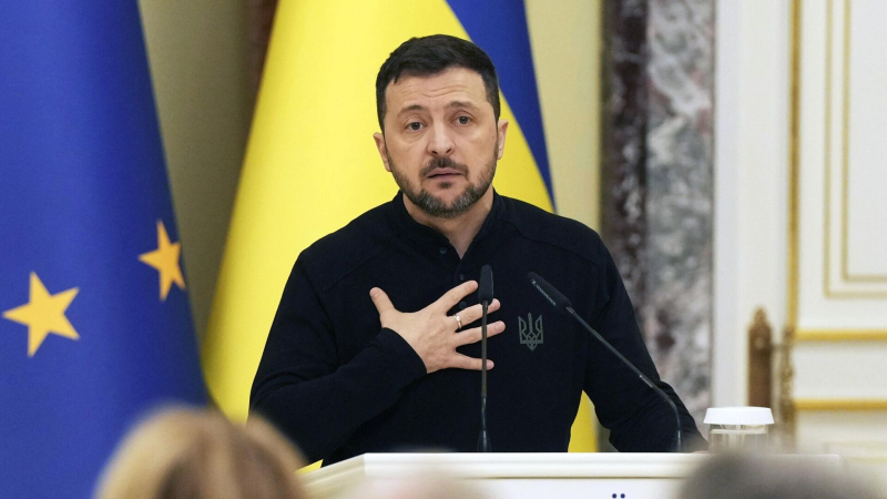 Сийярто прокомментировал возможную встречу Зеленского с главами ЕС и НАТО