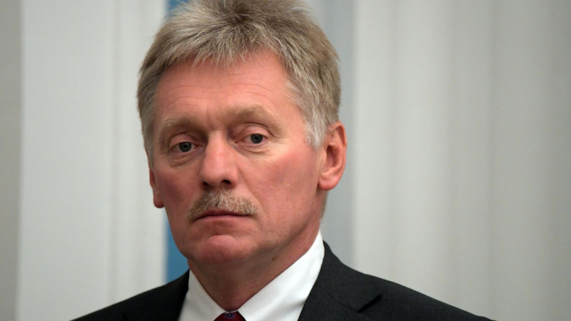 Украина была бы цела при выполнении Минских соглашений, заявил Песков