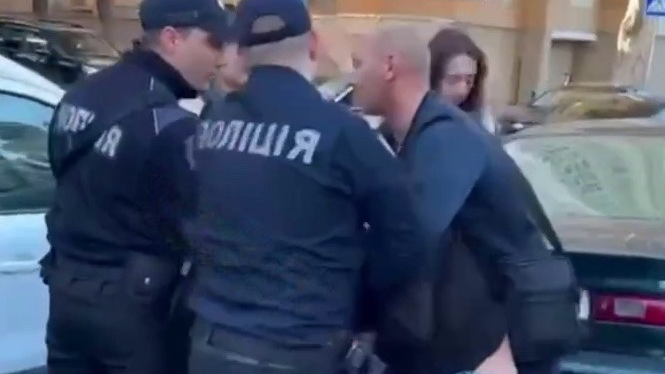 В Раде потребовали создать специальную форму для сотрудников военкоматов
